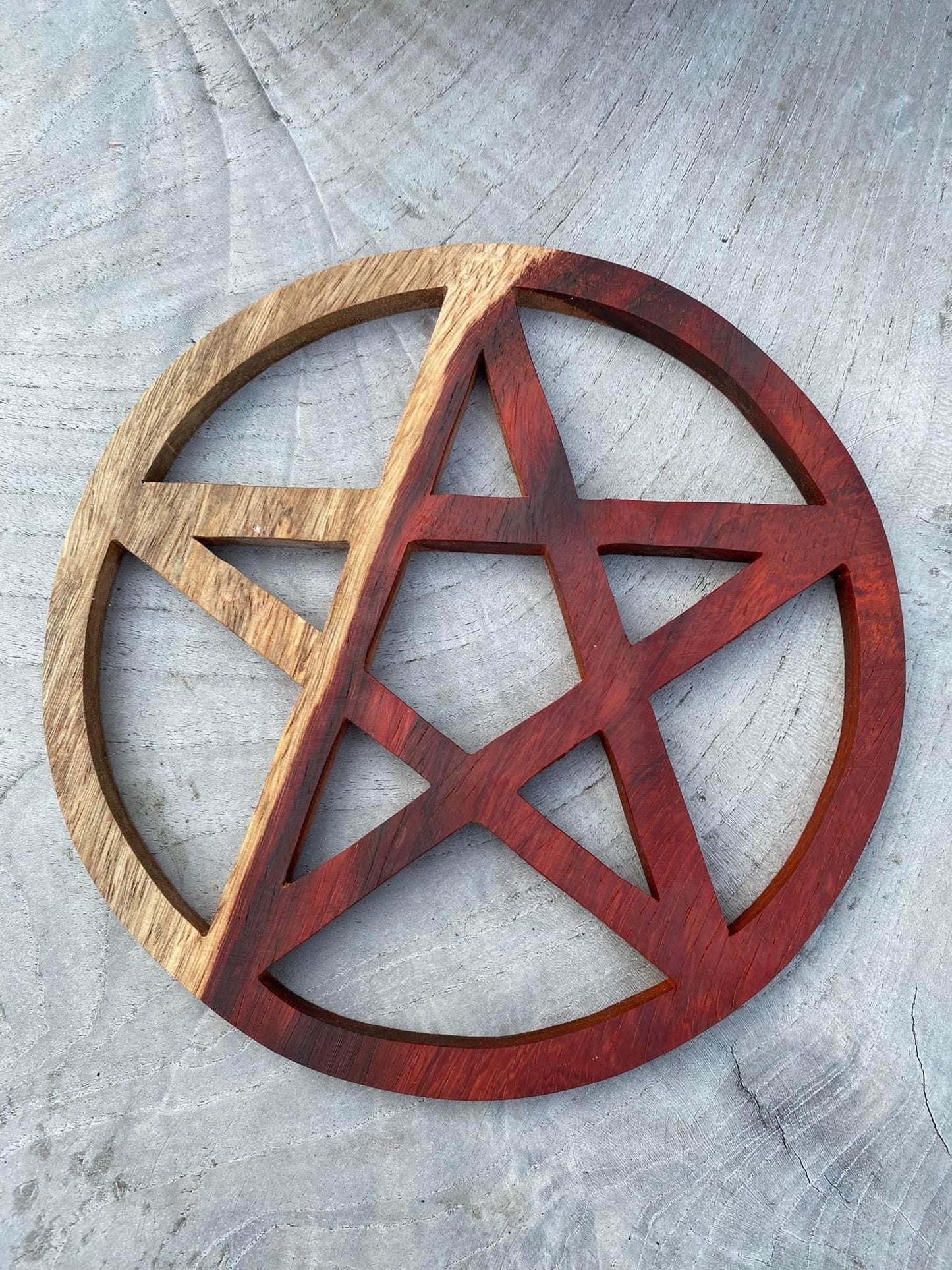Pentacle en padouk