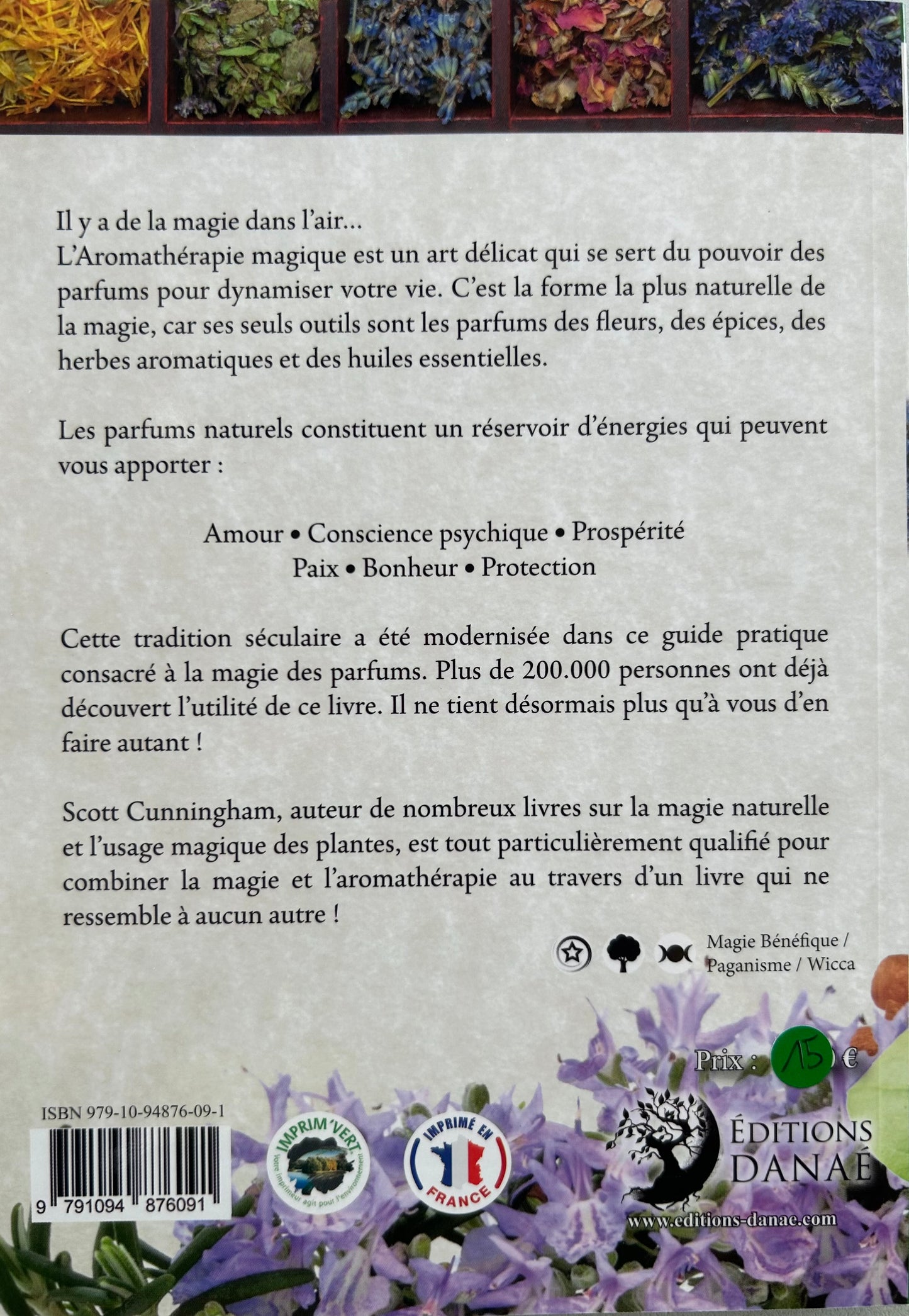 Aromathérapie magique : Le pouvoir des parfums