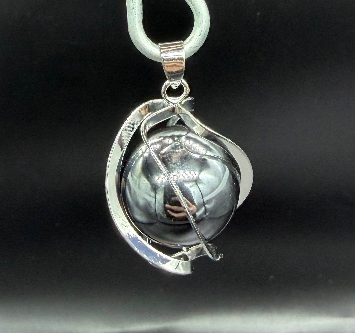 Pendentif spirale Hématite