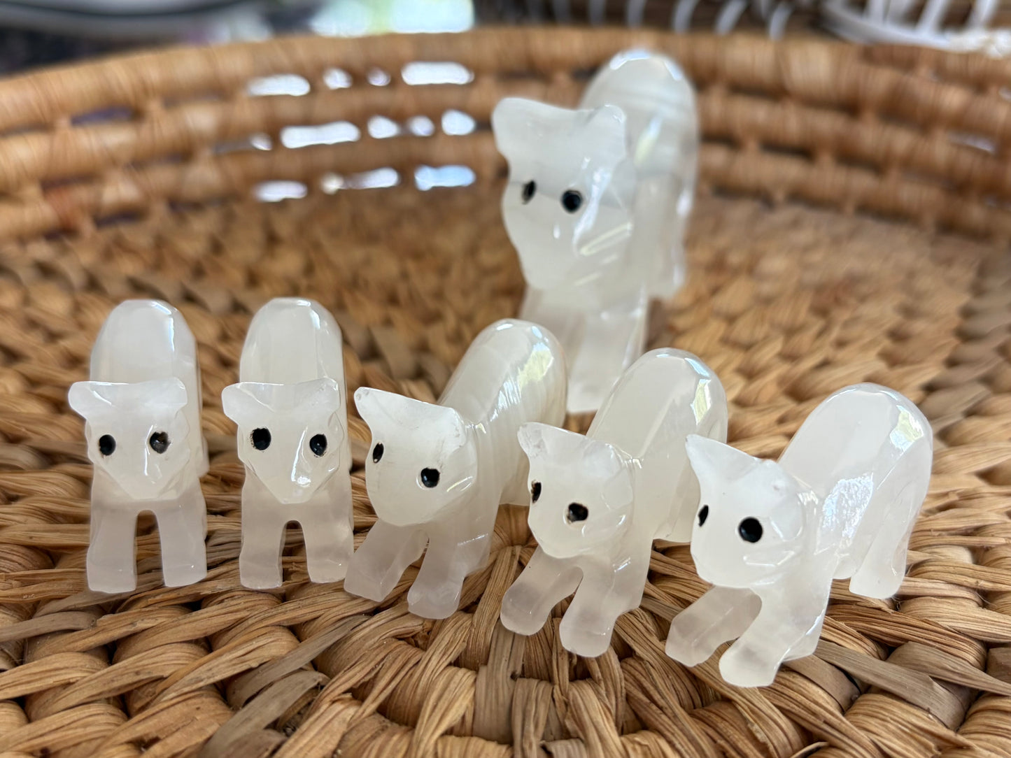 Groupe de chats en Agate blanche