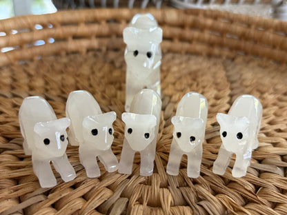 Groupe de chats en Agate blanche