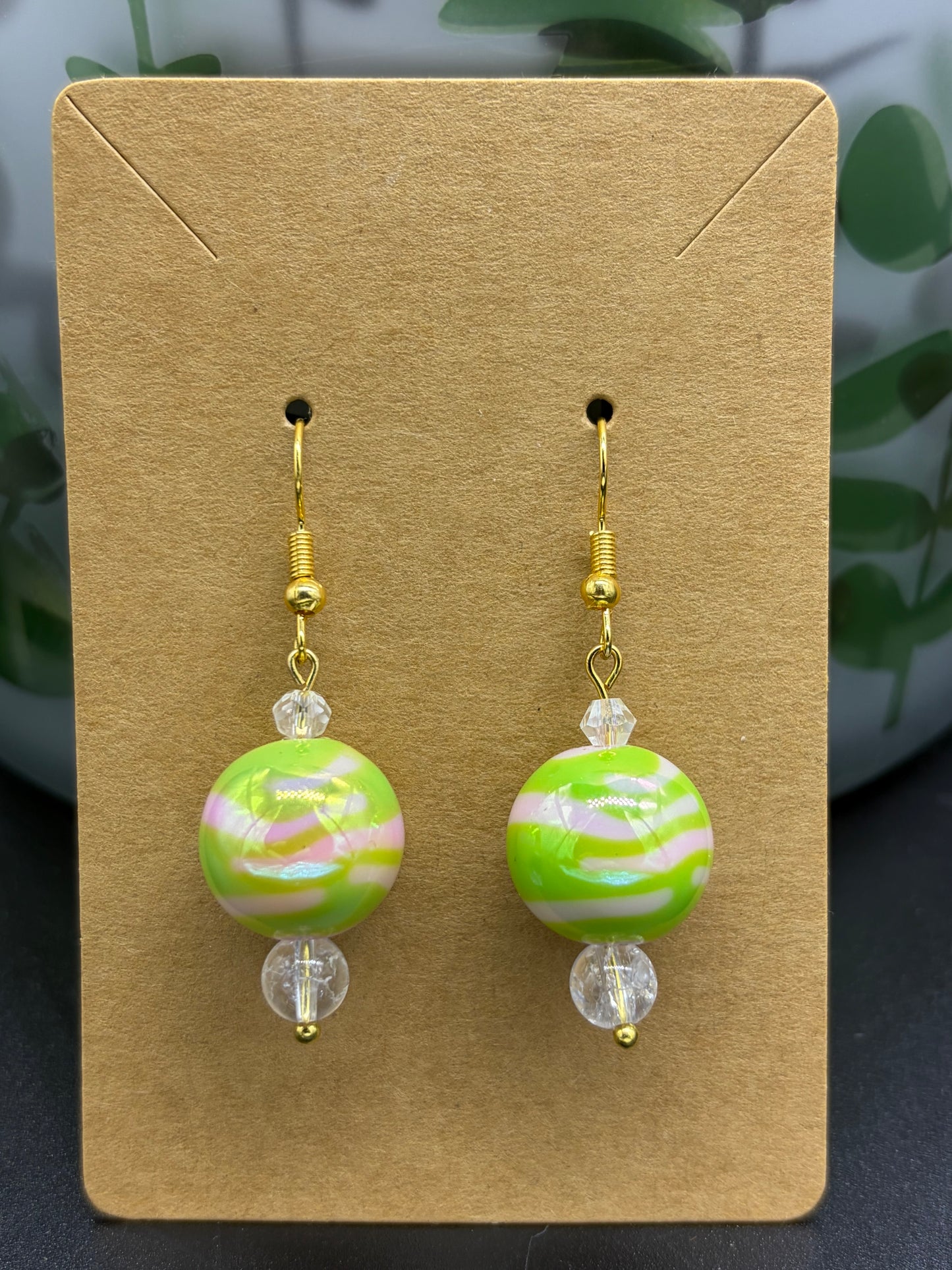 Boucles d’oreilles boules fantaisie