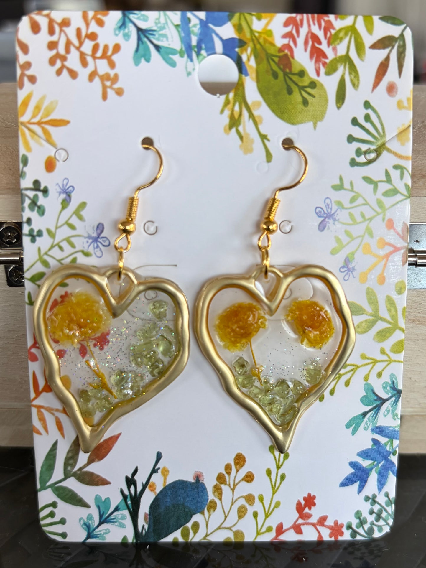 Boucles d’oreilles Epoxy cœurs Péridot