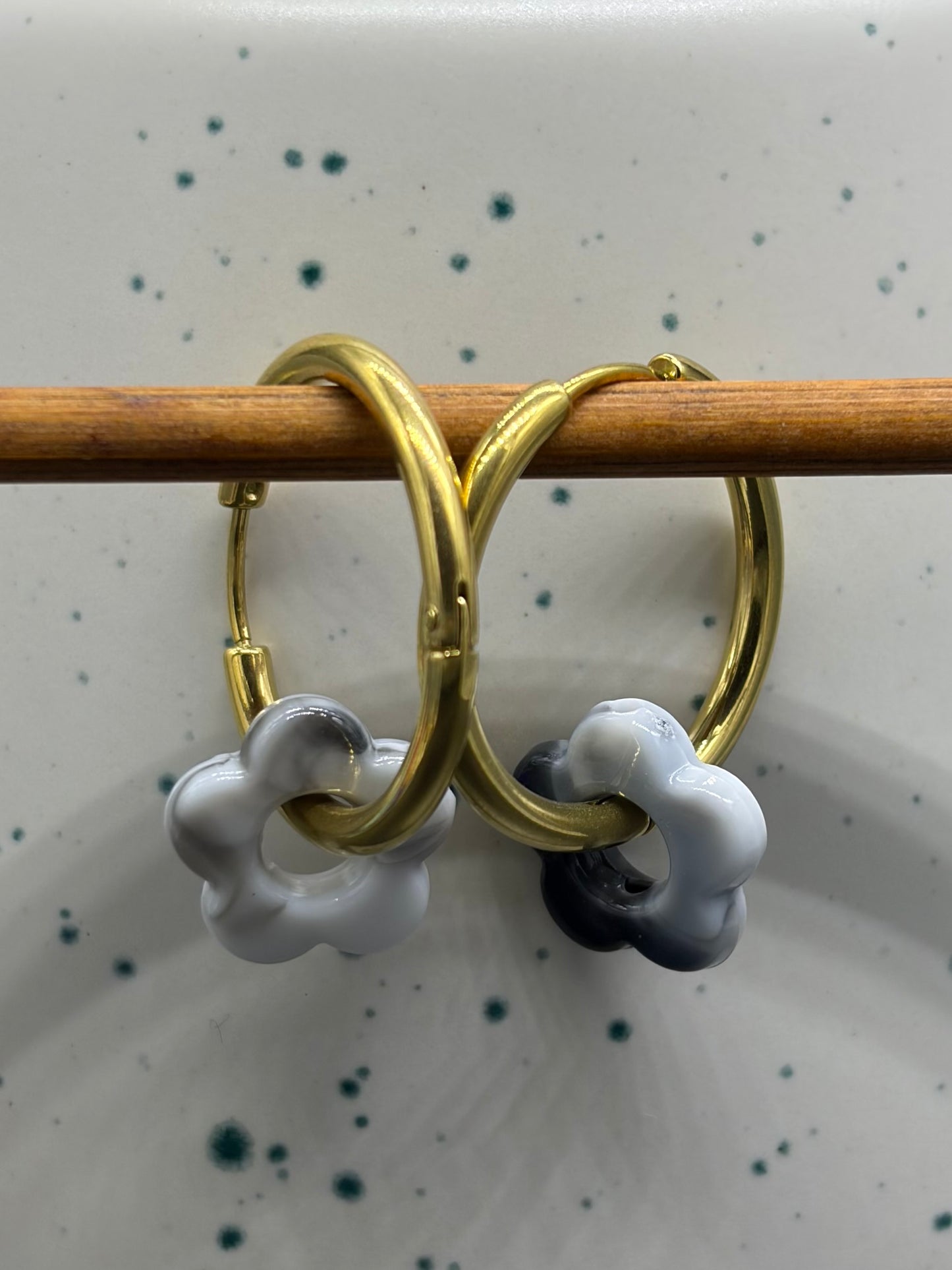Boucles d'oreilles Créoles flowers fantaisy