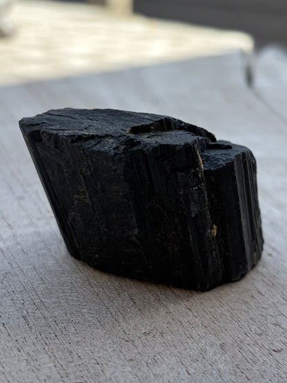 Tourmaline noire brute