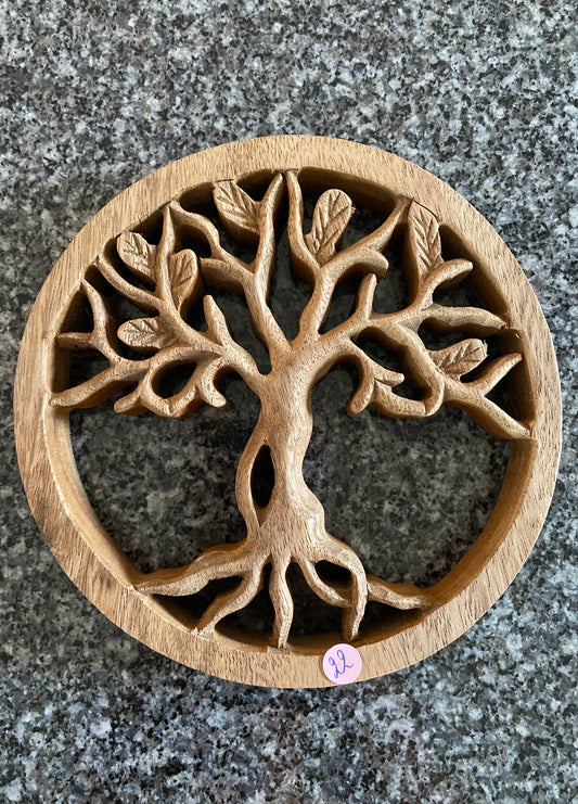 Arbre de vie sculpté