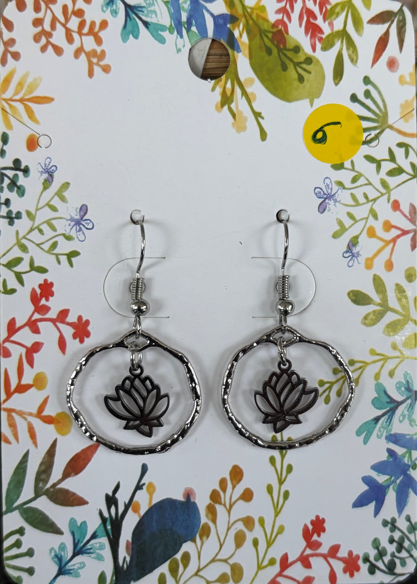 Boucles d’oreilles fantaisie Lotus argentée