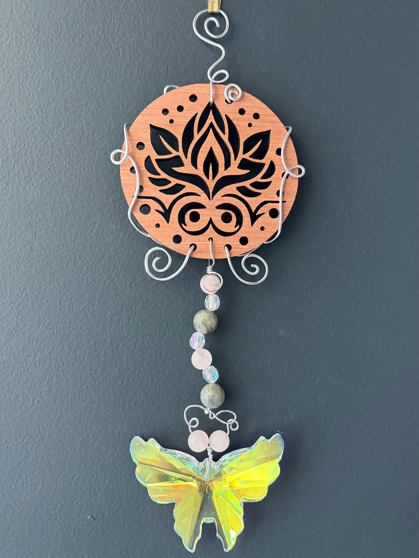 Attrape soleil Lotus papillon
