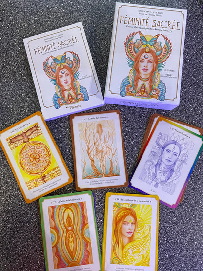 Oracle Féminité Sacré