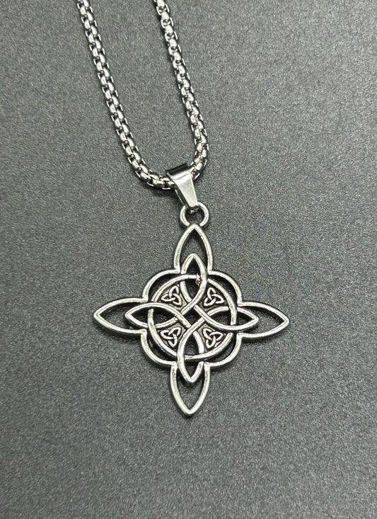 Pendentif Wicca nœud de sorcière + chaîne argentée